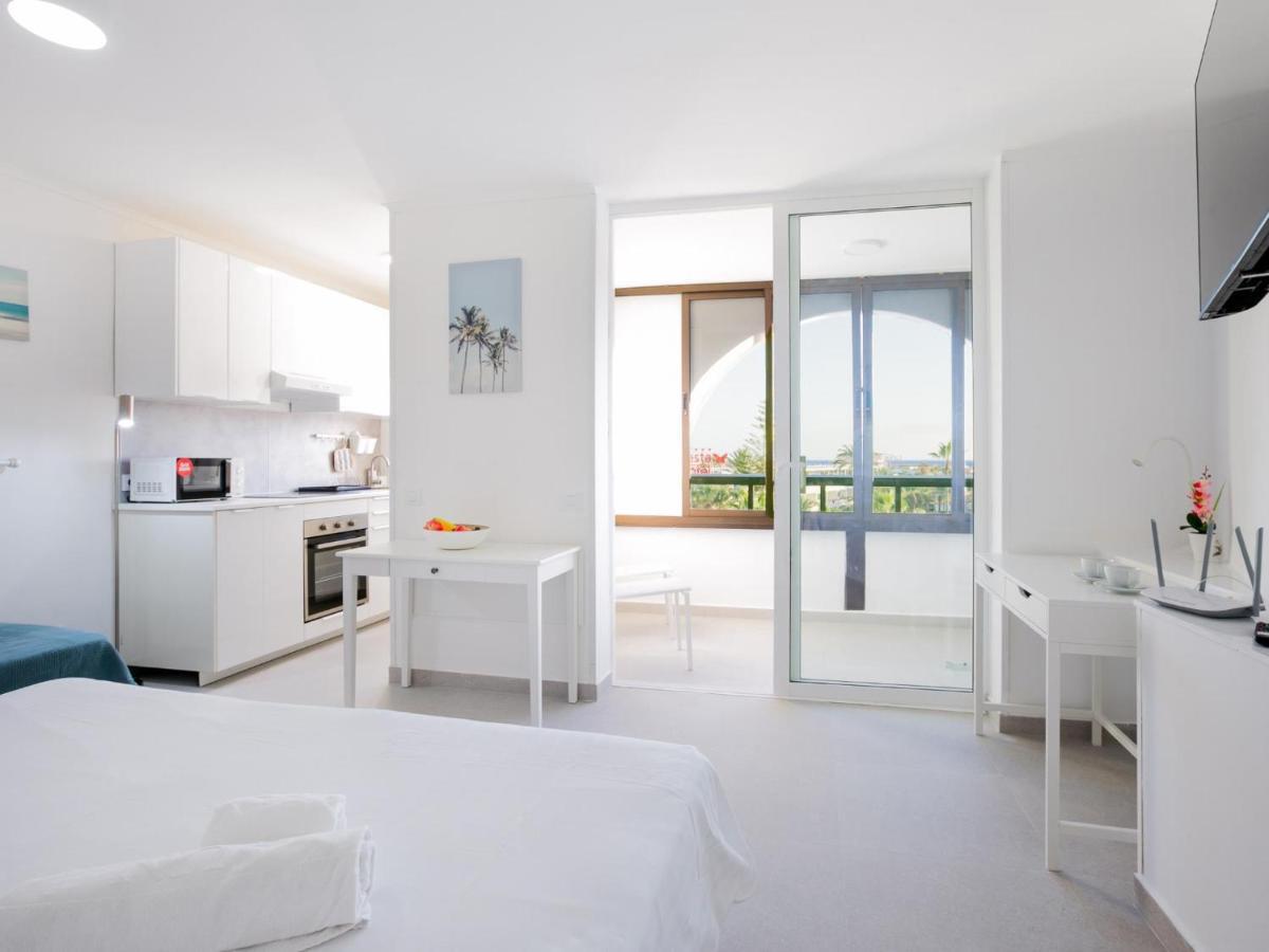 504 Parque Santiago II First Line To The Beach Playa de las Americas  Exterior foto